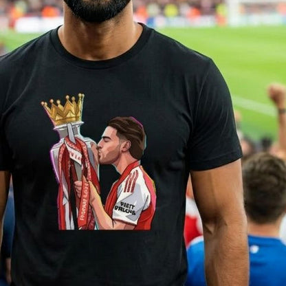 Declan Rice 'Champion's Kiss' - Men's Arsenal T-shirt