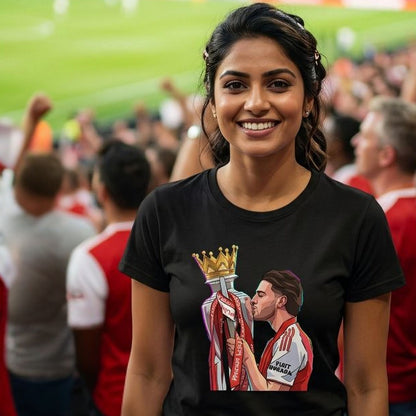 Declan Rice 'Champion's Kiss' - Women's Arsenal T-shirt